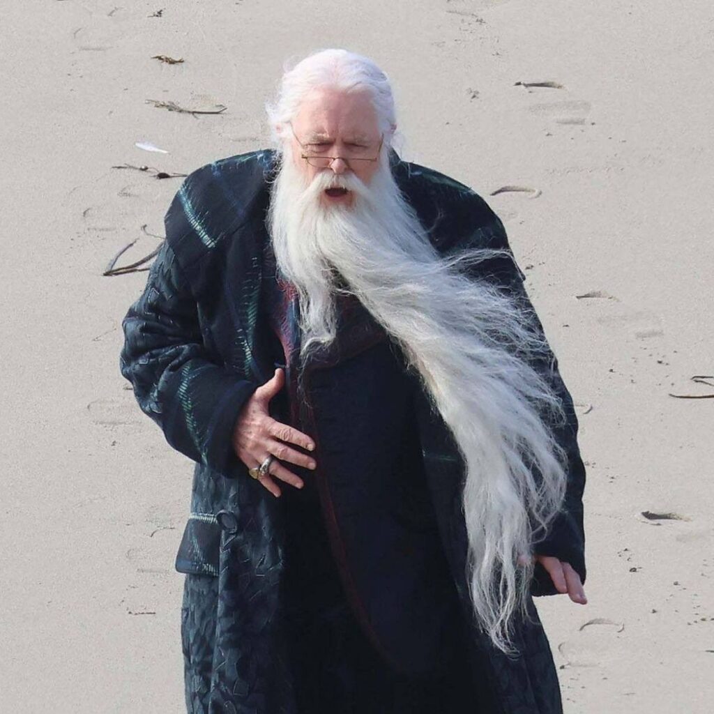 fotos de john lithgow domo dubledore en la serie de harry potter