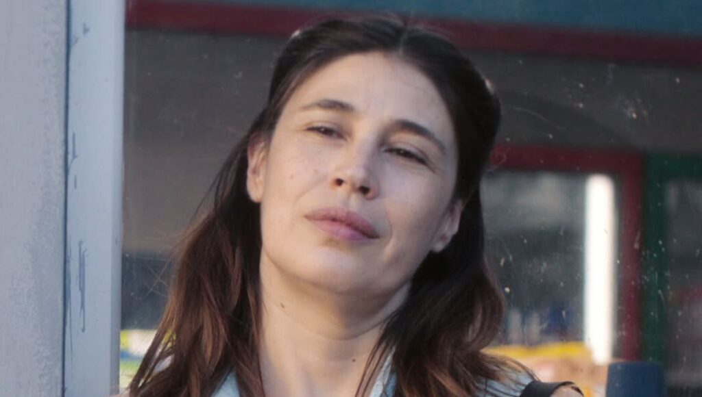 La novela que inspiró la película Limpia de Netflix 2025