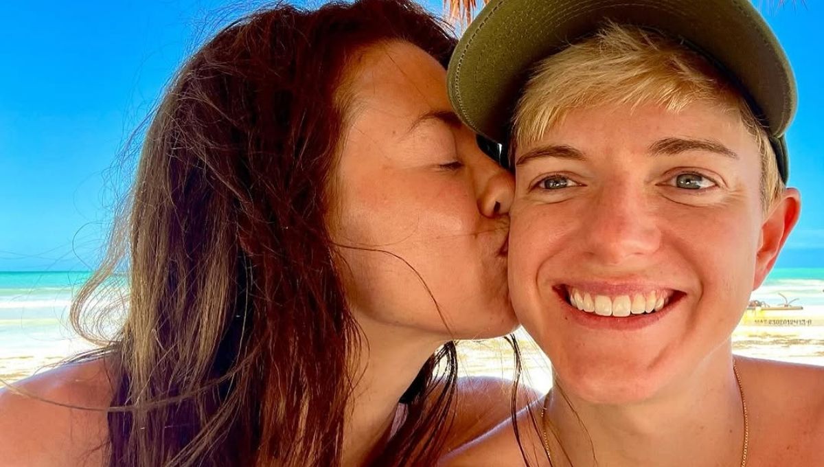 Pareja de Mae Martin actriz de Incontrolables