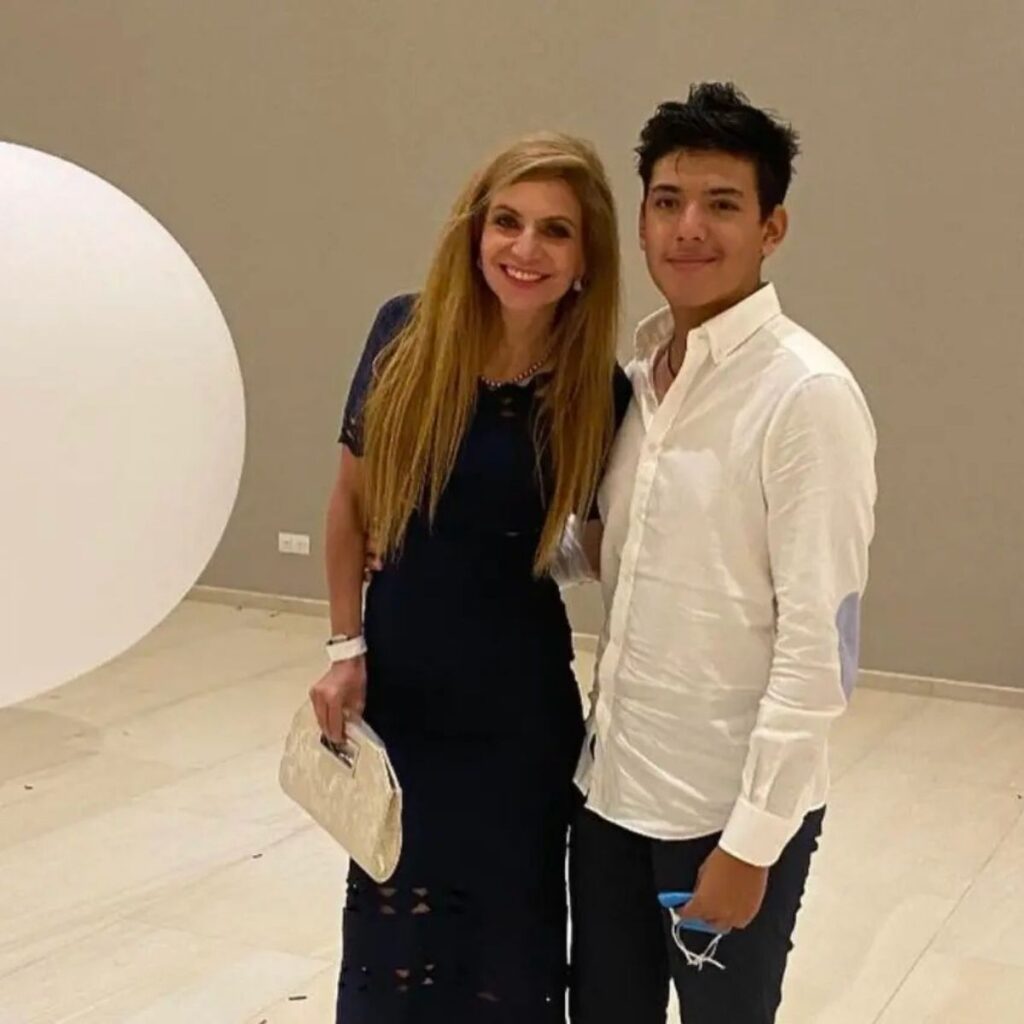 que le paso al hijo de manola diez