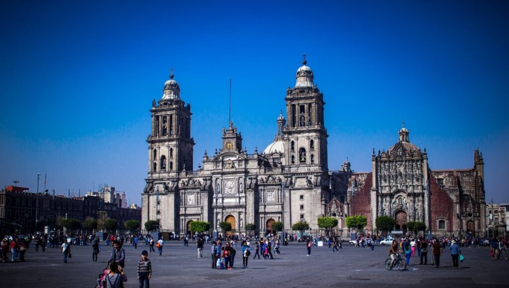 Calles Cerradas en CDMX 20 de Noviembre