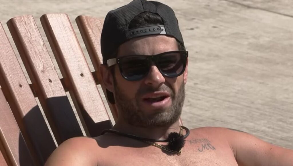 Eleazar Gómez acusa a Teo por querer enterrarlo fuera de La Granja VIP