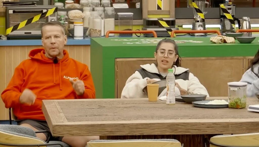 alfredo adame le pide a kim que nomine a eleazar gomez en la granja vip