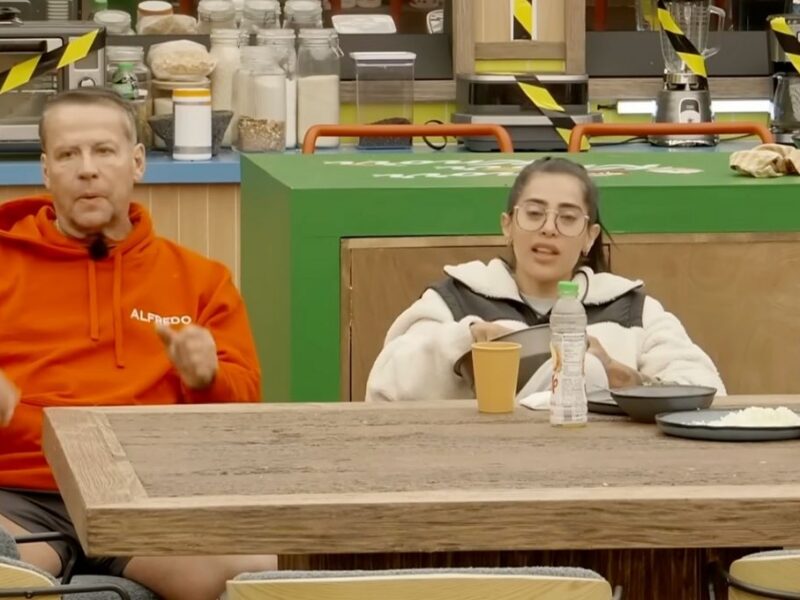 alfredo adame le pide a kim que nomine a eleazar gomez en la granja vip