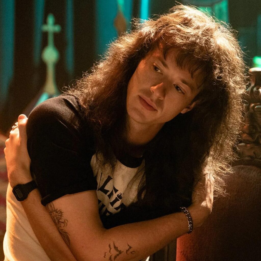 eddie munson vampiro kas en stranger things juego calabozos y dragones