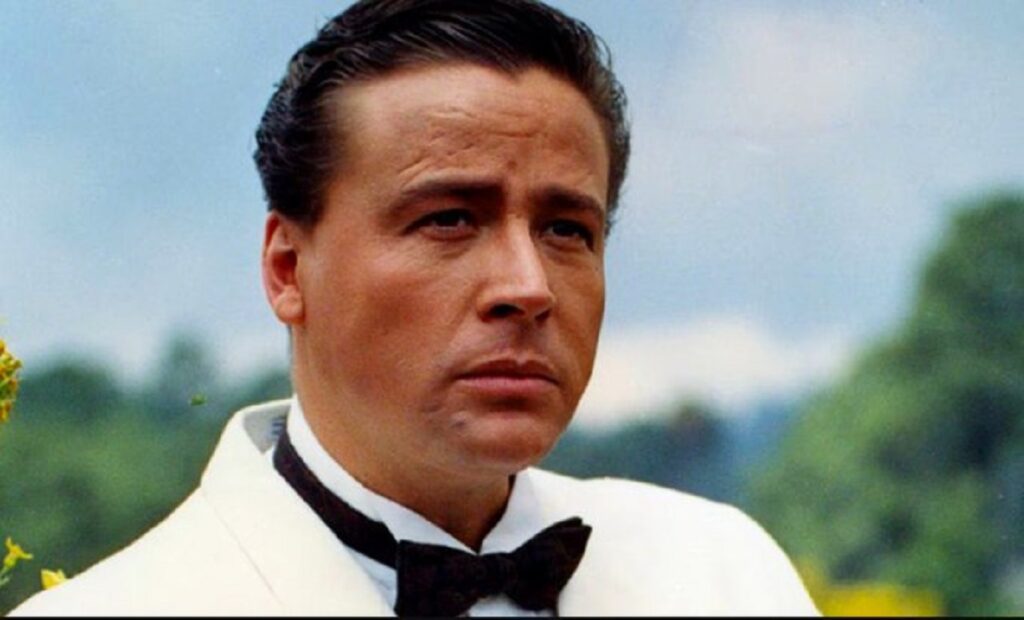 fotos de Alfredo Adame de joven