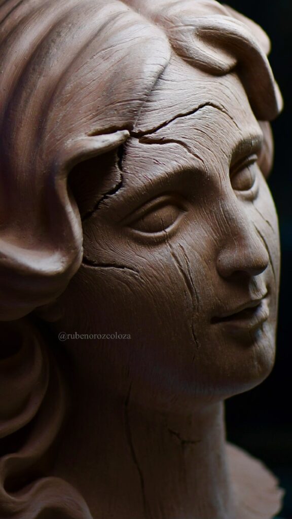 quién creó al Dark Angel de Frankenstein de Guillermo del Toro