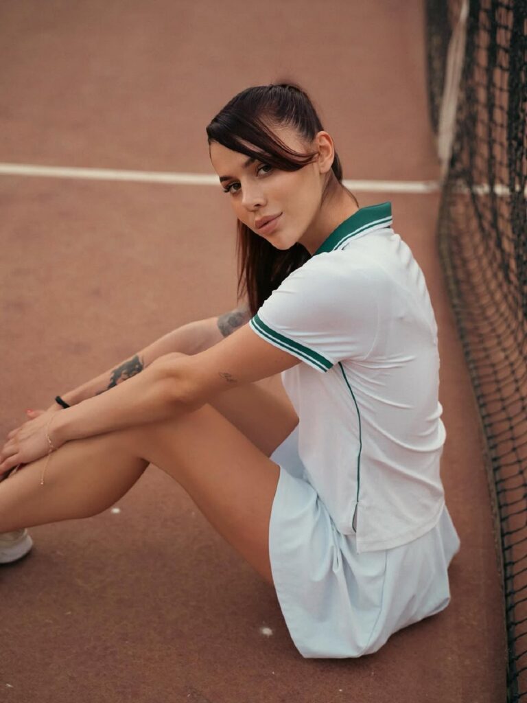 Quién es Nefise Kataray de Physical Asia de Netflix