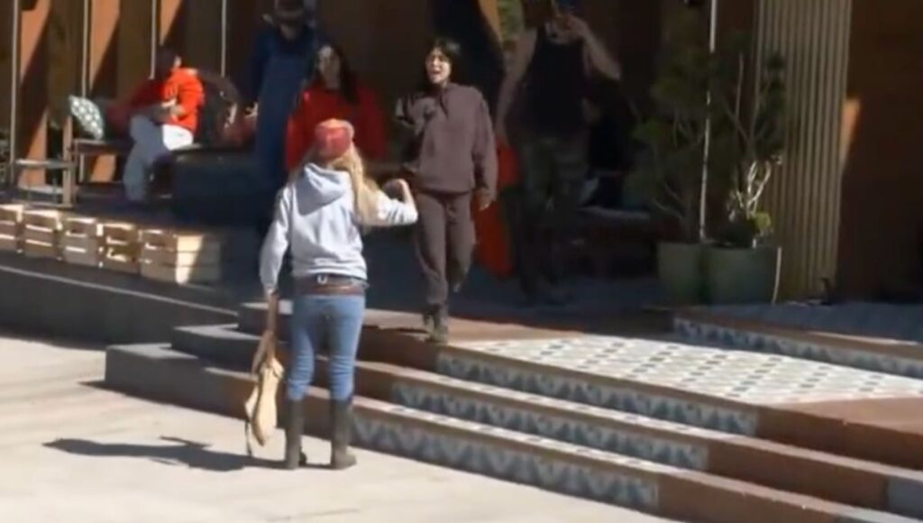 Pelea entre Manola Díez y Kim Shantal en la Granja VIP