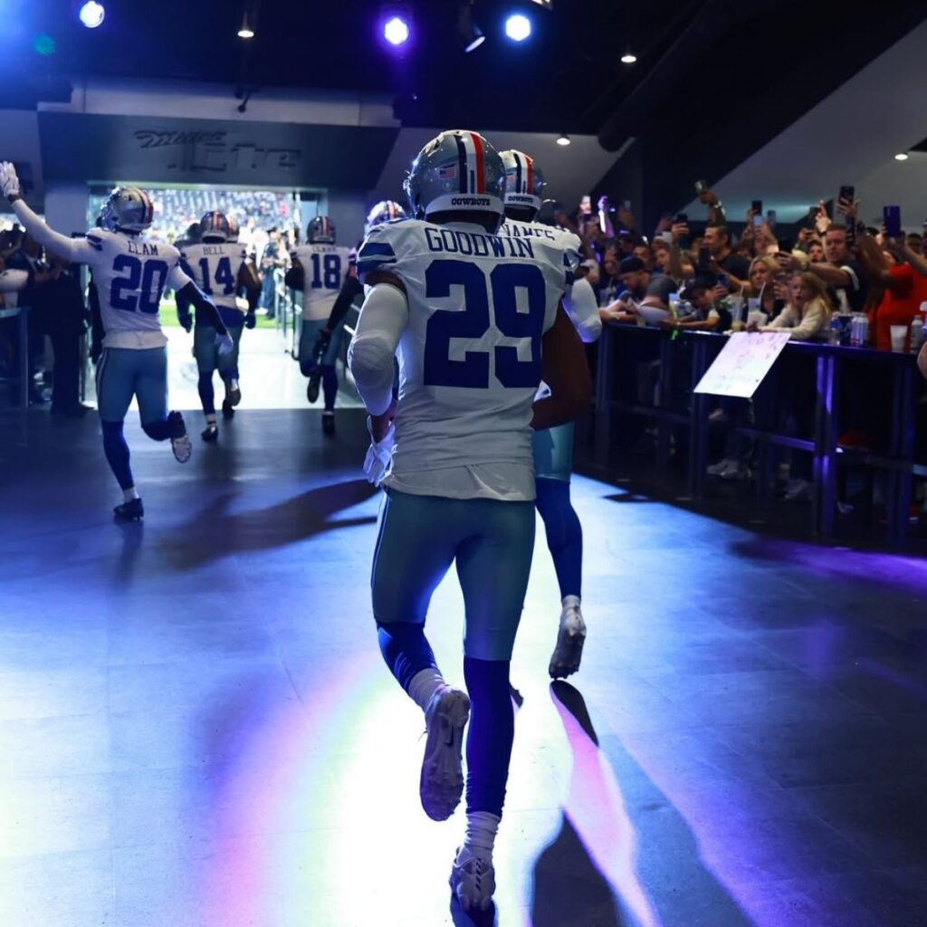 pronosticos raiders vs cowboys 17 noviembre