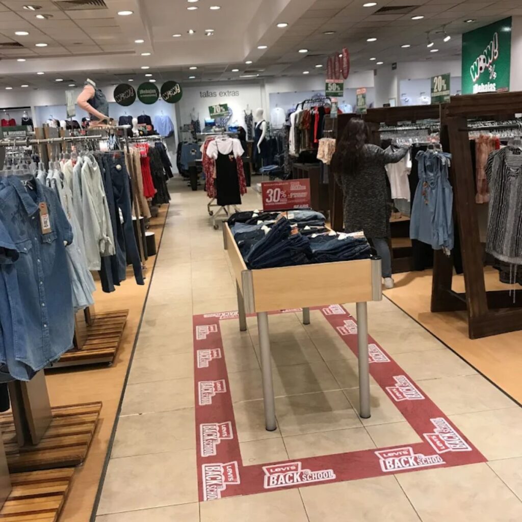 Horarios de cierre de Liverpool, Palacio de Hierro y Sears por compras navideñas 2025