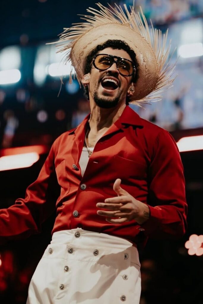 outfits de hombre para el concierto de bad bunny