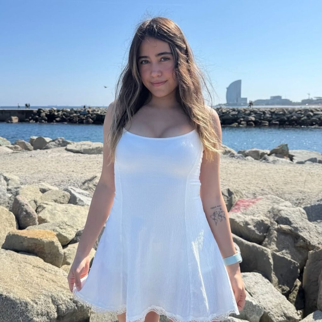 quien es mercedes roa