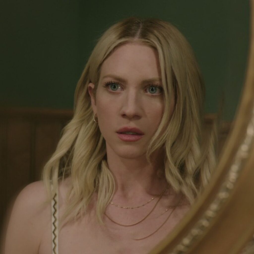 reparto de the hunting wives