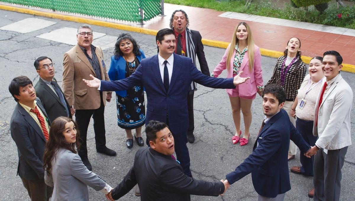 reparto y de que trata la oficina la version mexicana de the office