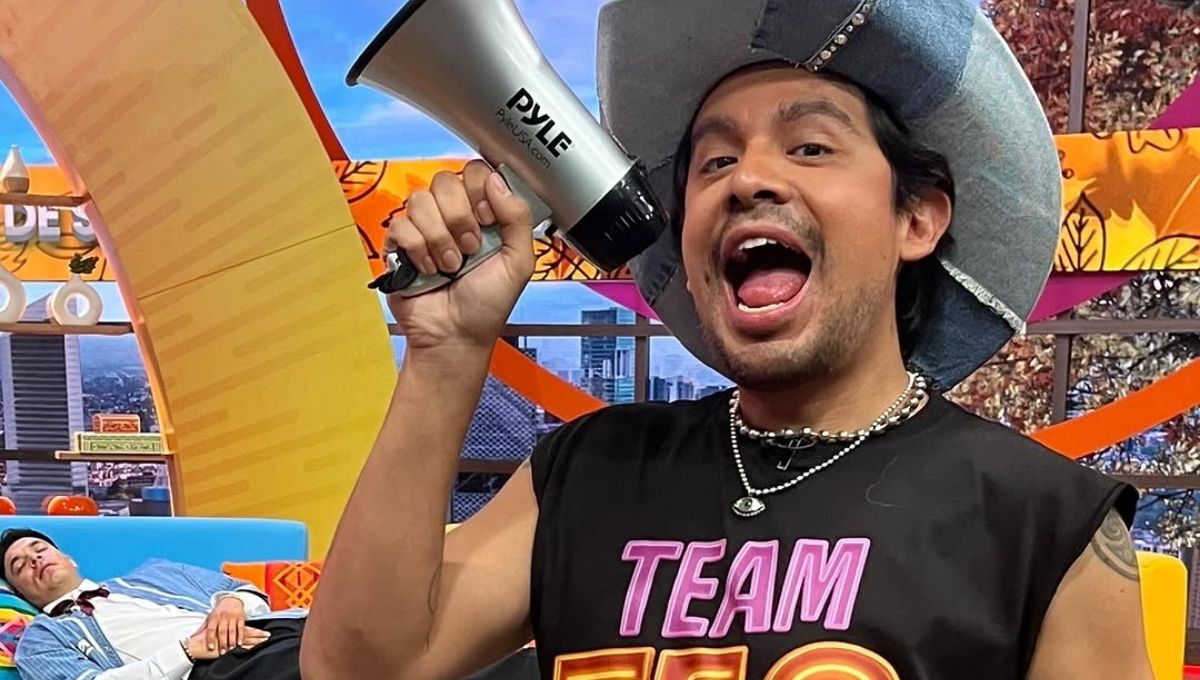 critican a Ricardo Peralta por regalo a una fan para votar por Teo en La Granja VIP