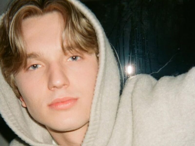 Quién es Cale Ambrozic de Bailando sobre hielo de Netflix