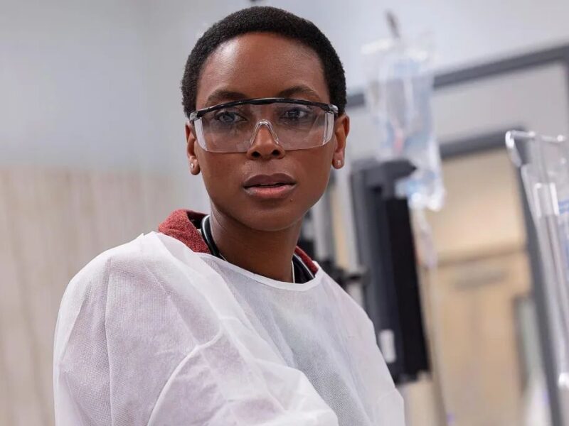 The Pitt 2 revela qué pasó con la Doctora Collins en serie de HBO Max