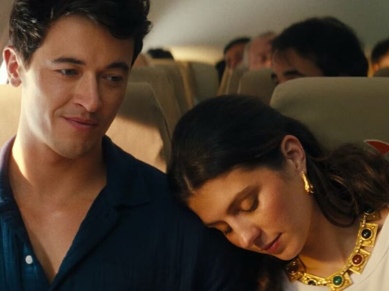 De qué trata peliculas como People We Meet on Vacation