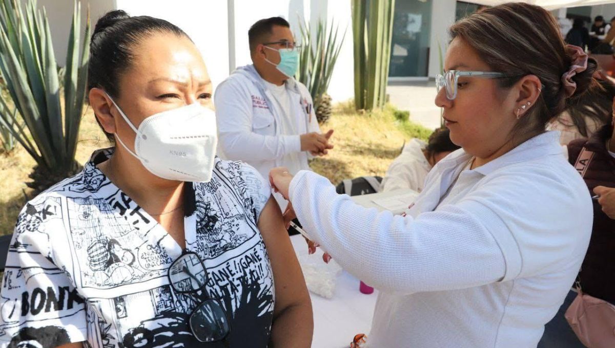 Estaciones de Metrobús, Cablebús, Tren Ligero y Mexibús donde aplican vacunas contra sarampión
