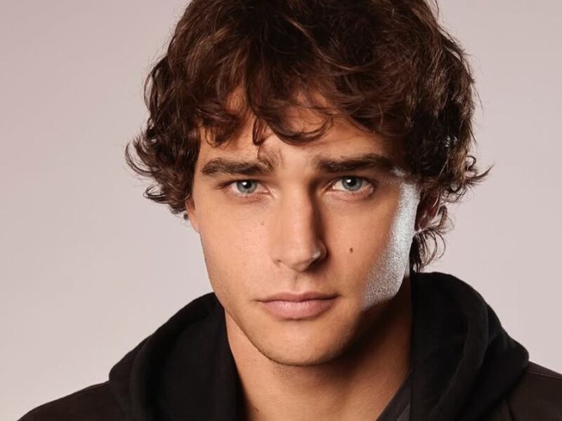 Edad estatura pareja y series de Pepe Barroso de Love me Love me