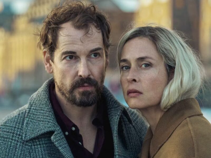 Sinopsis reparto y capítulos de Unfamiliar serie de Netflix