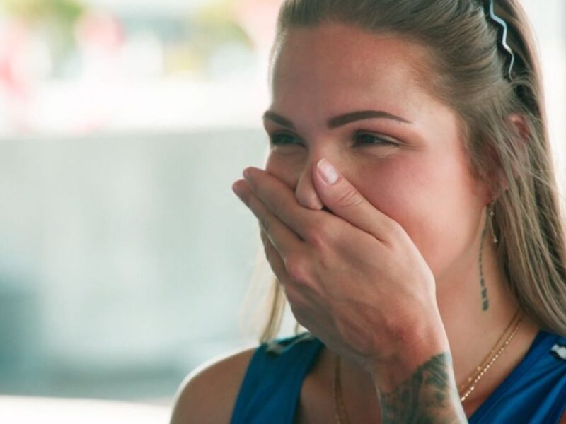 Monika vendió la moneda de oro de Beast Games