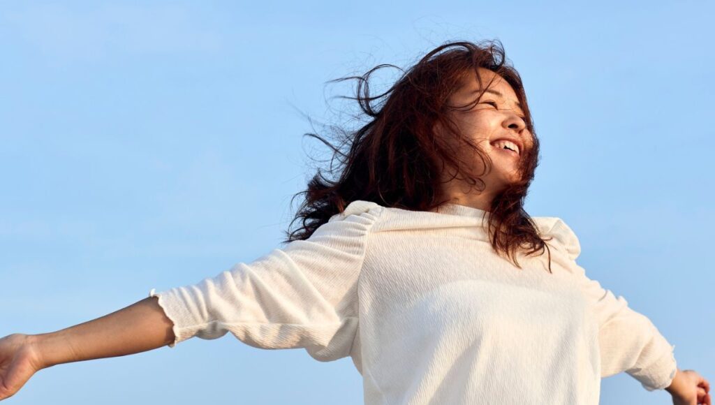 horóscopo de Walter Mercado del 9 de febrero, fortuna, romance y más