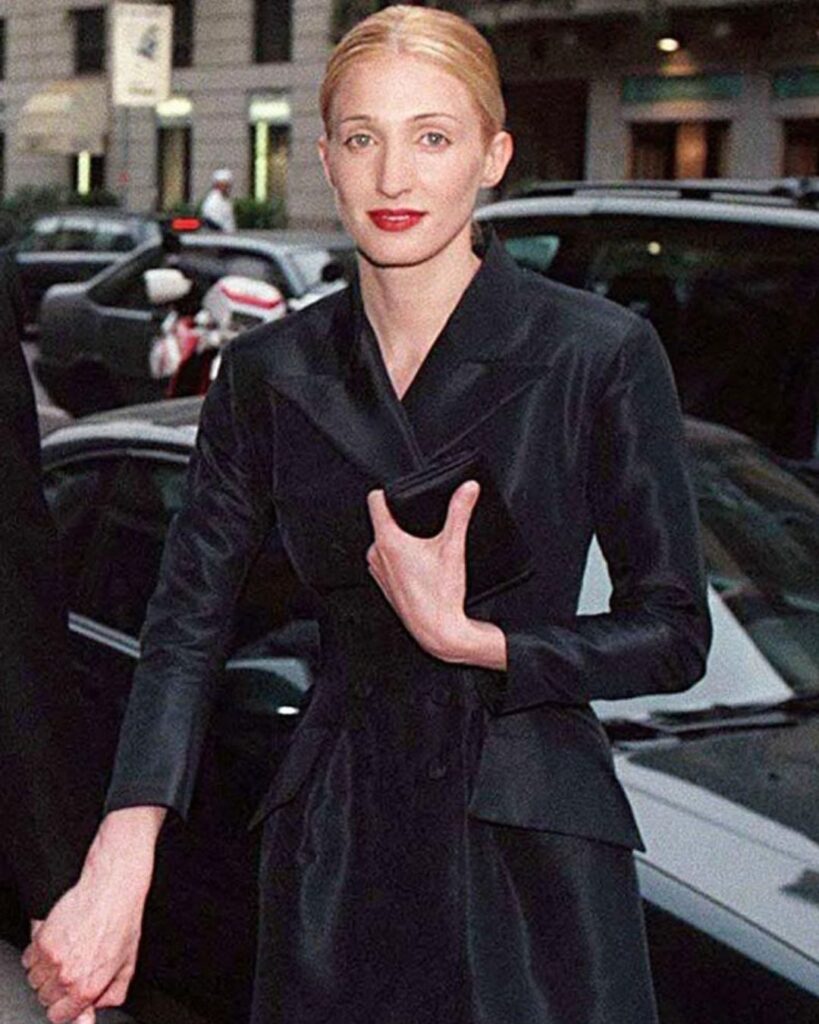 similitudes entre Lady Di y Carolyn Bessette en Love Story