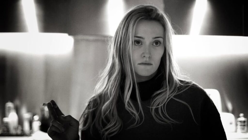 horario de estreno del capítulo 9 de love story de John y Carolyn