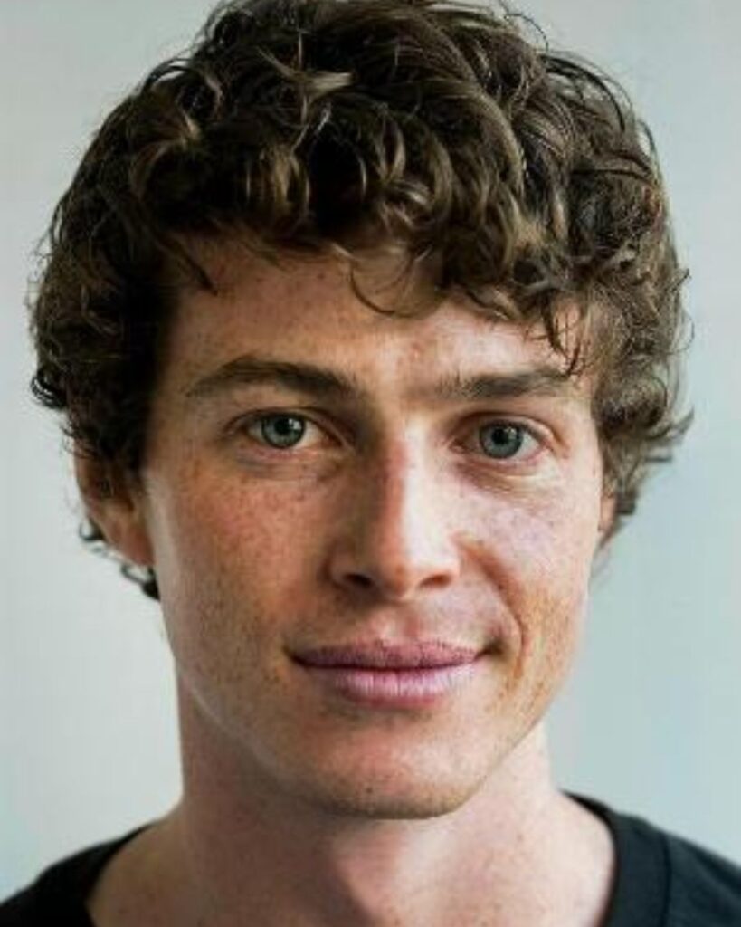 reparto completo de Kennedy serie de Netflix