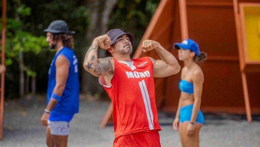 cancion del equipo rojo a doris del moral exatlon