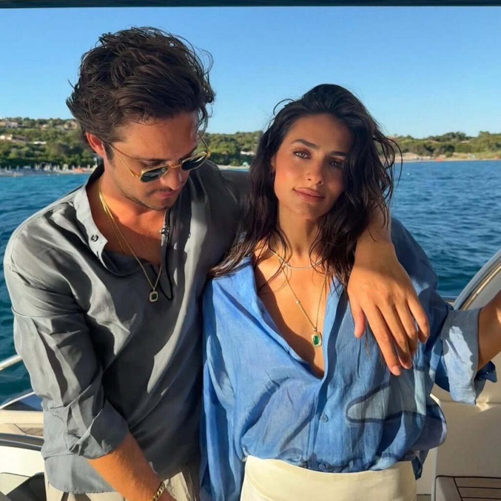 diego boneta y renata notni termian su relacion