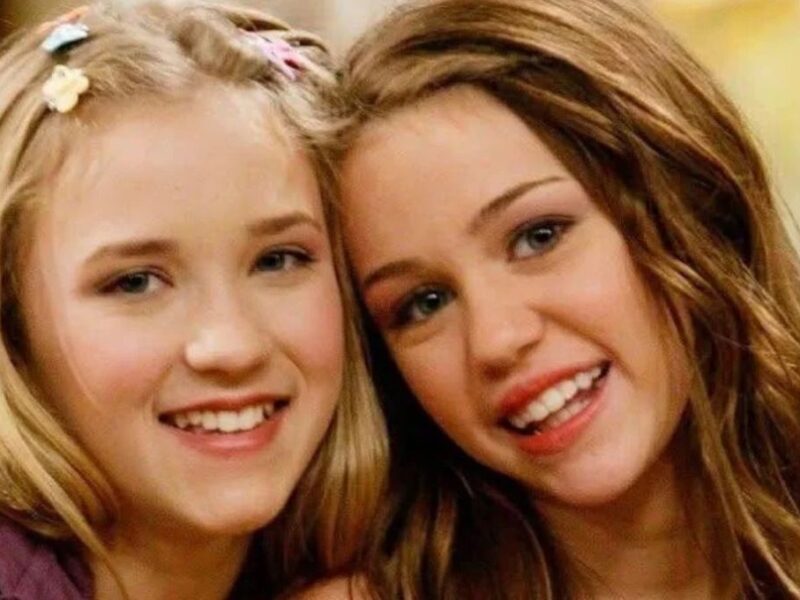 Emily Osment no estuvo en el reencuentro de Hannah Montana