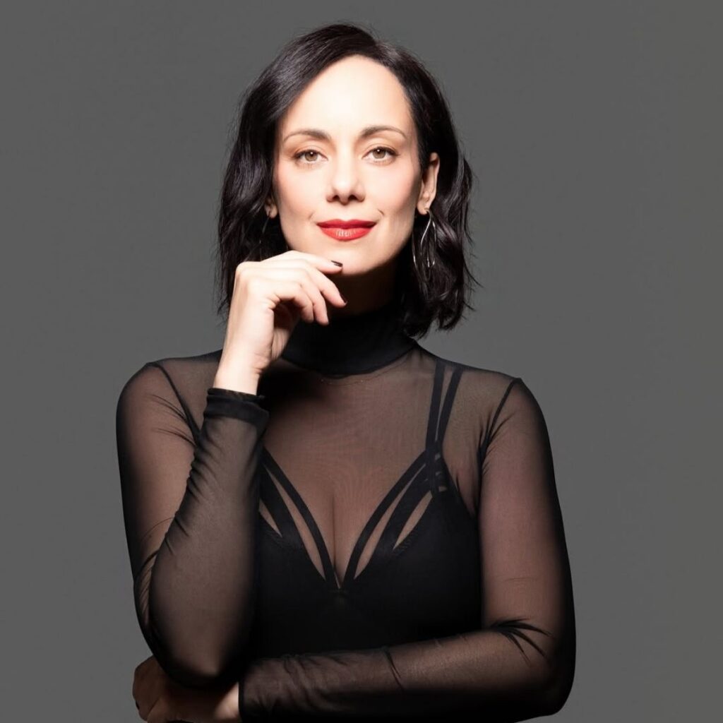 quien es gabriela de la garza