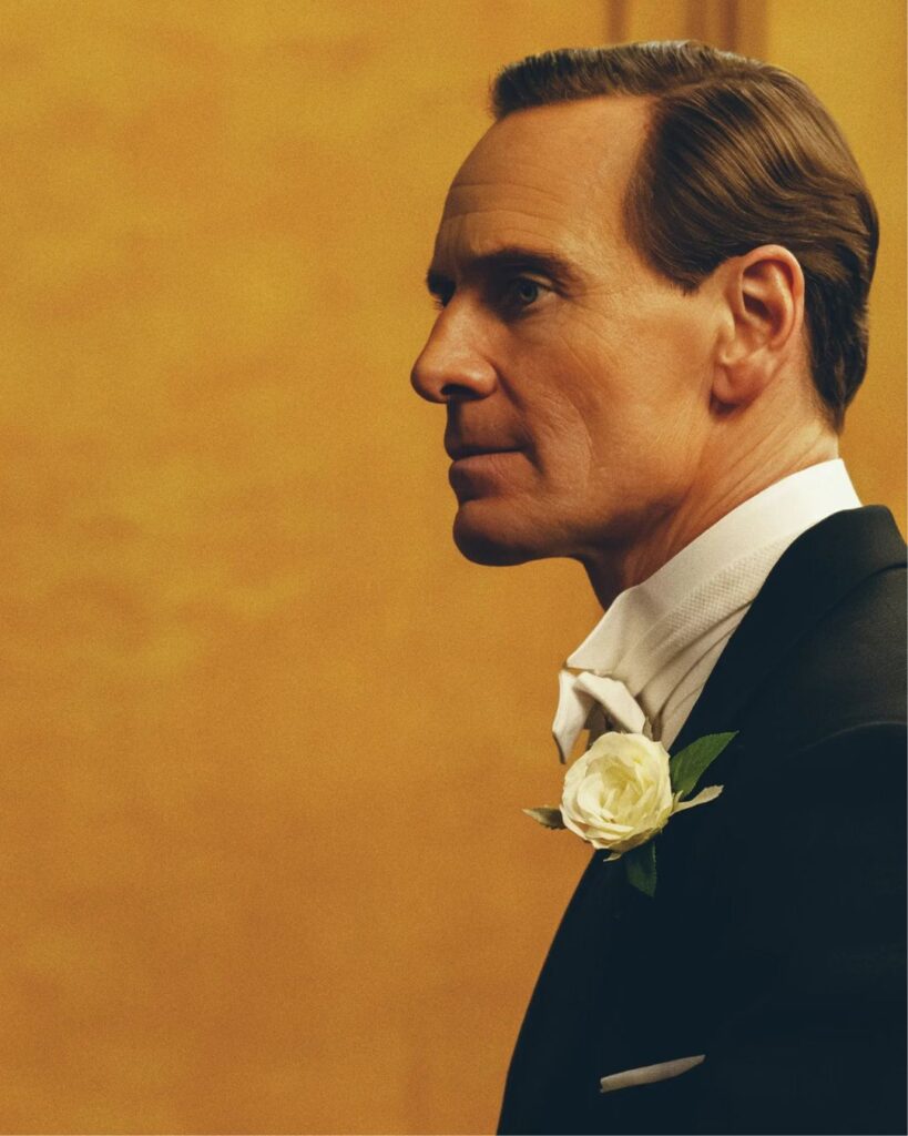 Cómo se ve Michael Fassbender como Joseph Kennedy Sr para serie de Netflix