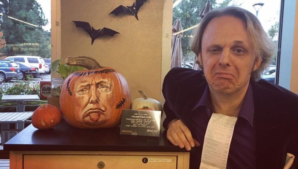 Quién es David Wilcock el youtuber que murió a los 53 años