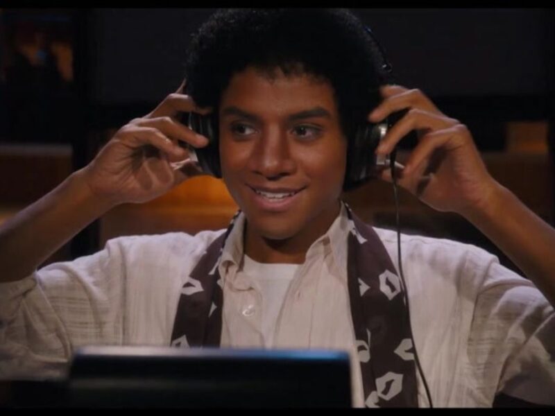 esto se sabe de la pelicula precuela de michael jackson