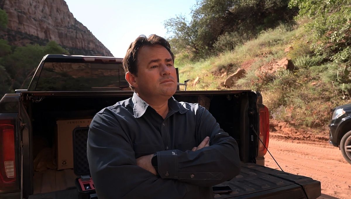 quien es samuel bateman de la serie el falso profeta