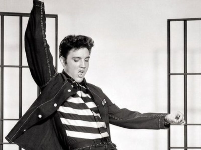 Tributo a Elvis Presley en la Noche de Museos