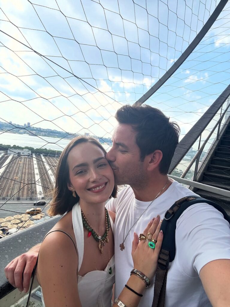 Renata Haro y Juan Diego Covarrubias se divorcian Señales de que fans detectaron