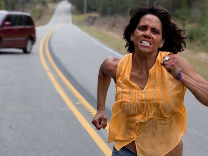 Secuestro quién es quién en la película de Halle Berry