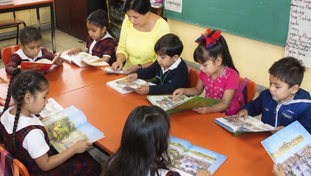 calendario oficial escolar SEP 2026 2027 inicio del ciclo vacaciones puentes