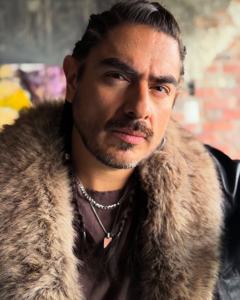 rey grupero y los famosos que estarán en Survivor México 2026