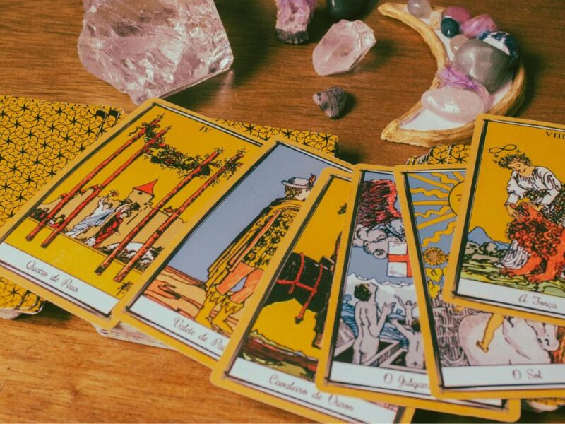 Tarot del día para HOY sábado 8 de agosto: carta y mensaje para tu signo