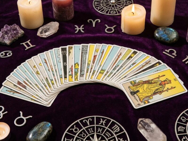 Tarot del día para HOY jueves 13 de agosto: carta y mensaje para cada signo