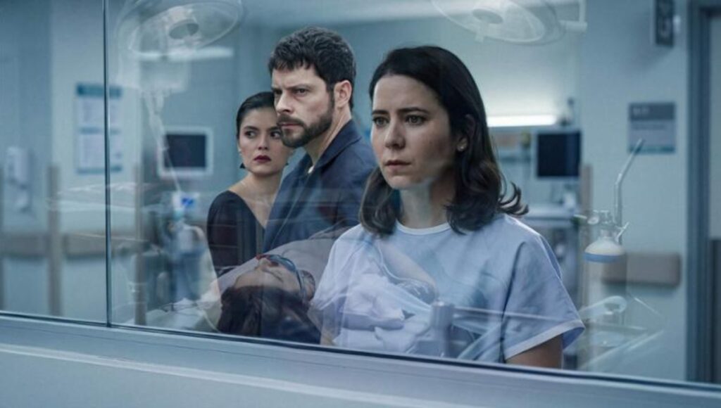 De qué trata En coma: La microserie de Netflix